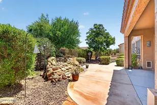 4744 E Carob Dr, Gilbert, AZ 85298 - Photo 46