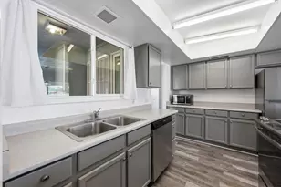 124 E Minton Dr, Tempe, AZ 85282 - Photo 4