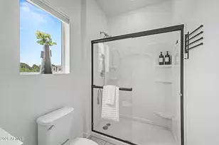 2275 W Harmont Dr, Phoenix, AZ 85021 - Photo 18