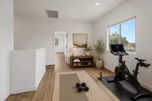 2275 W Harmont Dr, Phoenix, AZ 85021 - Photo 12