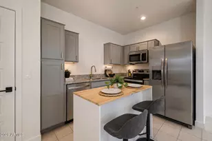 2275 W Harmont Dr, Phoenix, AZ 85021 - Photo 8
