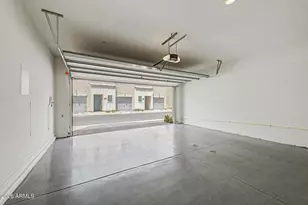 2275 W Harmont Dr, Phoenix, AZ 85021 - Photo 28