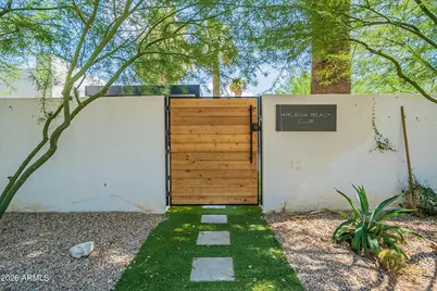 4351 N 36th Street #4, Phoenix, AZ 85018 - Photo 1