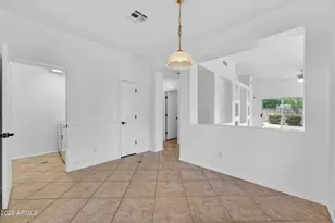 13660 W Ocotillo Ln, Surprise, AZ 85374 - Photo 6