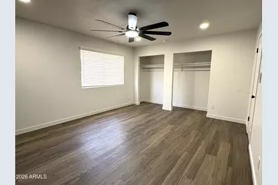 5725 N 68th Avenue, Glendale, AZ 85303 - Photo 14