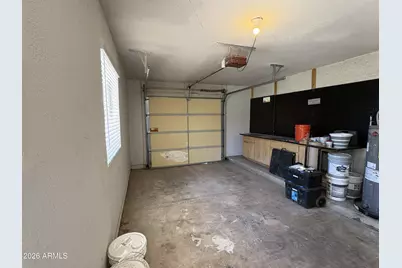 5725 N 68th Avenue, Glendale, AZ 85303 - Photo 20