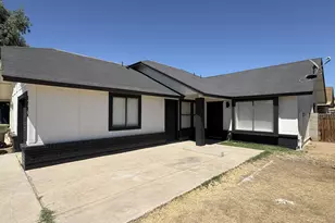 5725 N 68th Ave, Glendale, AZ 85303 - Photo 2