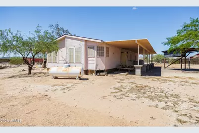 15761 W Hopi Drive, Casa Grande, AZ 85122 - Photo 4