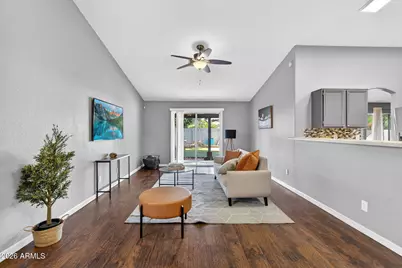 518 W Amoroso Drive, Gilbert, AZ 85233 - Photo 10