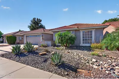 518 W Amoroso Drive, Gilbert, AZ 85233 - Photo 2
