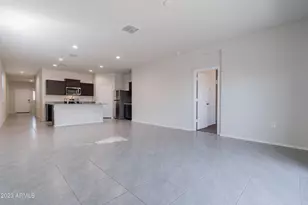5206 E Gummite Dr, San Tan Valley, AZ 85143 - Photo 6