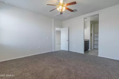 5206 E Gummite Drive, San Tan Valley, AZ 85143 - Photo 8