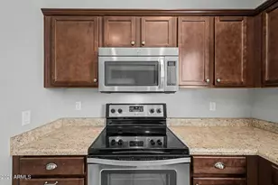 17746 W Banff Ln, Surprise, AZ 85388 - Photo 8