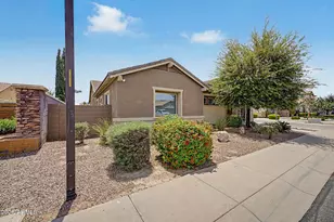 3163 E Oriole Dr, Gilbert, AZ 85297 - Photo 2