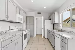 2560 N Lindsay Rd, Mesa, AZ 85213 - Photo 6