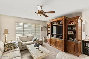 9202 W Pineridge Dr, Sun City, AZ 85351 - Photo 2