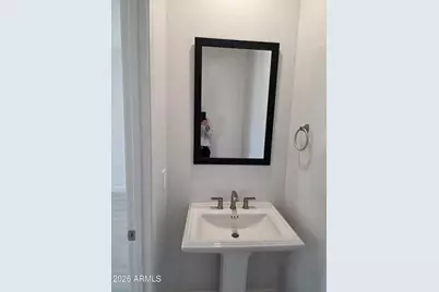 9750 S 12th Street S, Phoenix, AZ 85042 - Photo 10