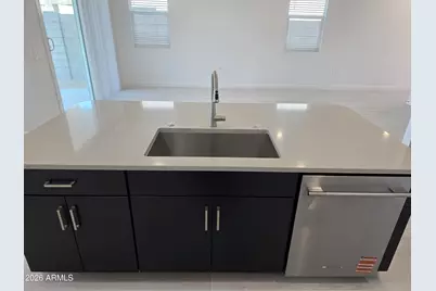 9750 S 12th Street S, Phoenix, AZ 85042 - Photo 6