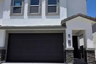 9750 S 12th Street S, Phoenix, AZ 85042 - Photo 1