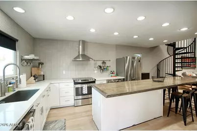 1058 E Whitton Avenue, Phoenix, AZ 85014 - Photo 4