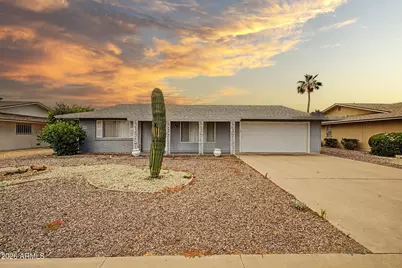 20049 N Welk Drive, Sun City, AZ 85373 - Photo 6