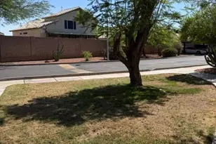 8140 N 107th Ave, Peoria, AZ 85345 - Photo 14