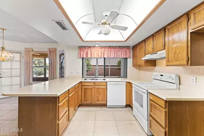9821 W Oraibi Drive, Peoria, AZ 85382 - Photo 12
