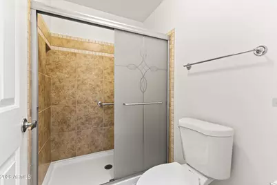 9821 W Oraibi Drive, Peoria, AZ 85382 - Photo 18