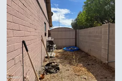 1068 W Medina Avenue, Mesa, AZ 85210 - Photo 8