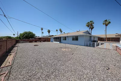 11033 W Elk Avenue, Sun City, AZ 85351 - Photo 28