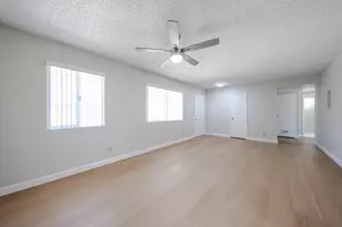 11033 W Elk Ave, Sun City, AZ 85351 - Photo 6