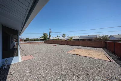 11033 W Elk Avenue, Sun City, AZ 85351 - Photo 26
