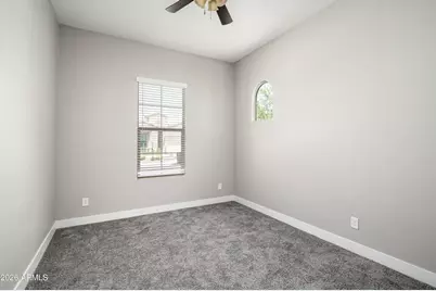 3511 E Crest Lane, Phoenix, AZ 85050 - Photo 16