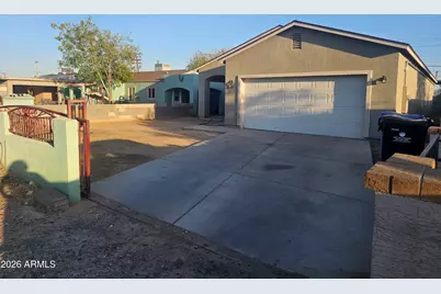 3021 W Almeria Road, Phoenix, AZ 85009 - Photo 2