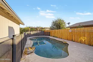 329 E Juniper St, Mesa, AZ 85201 - Photo 26