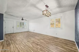 329 E Juniper St, Mesa, AZ 85201 - Photo 10