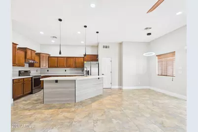 2926 E Hartford Avenue, Phoenix, AZ 85032 - Photo 8