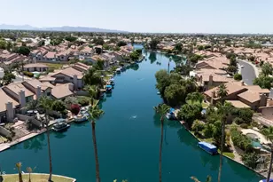 638 S Surfside Dr, Gilbert, AZ 85233 - Photo 2