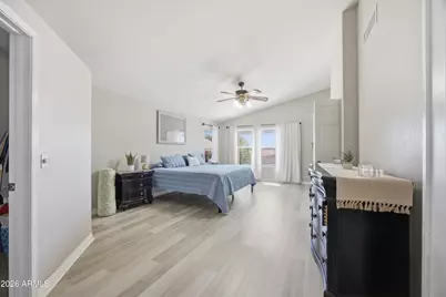 638 S Surfside Drive, Gilbert, AZ 85233 - Photo 8