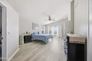 638 S Surfside Dr, Gilbert, AZ 85233 - Photo 8