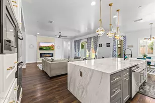 11862 W Ashby Dr, Peoria, AZ 85383 - Photo 8