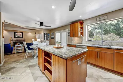 1054 E Golden Court, Chandler, AZ 85225 - Photo 18