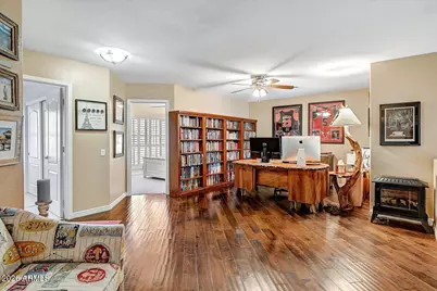 1054 E Golden Court, Chandler, AZ 85225 - Photo 32