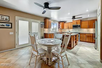 1054 E Golden Court, Chandler, AZ 85225 - Photo 20