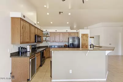 15311 S Saxon Road, Arizona City, AZ 85123 - Photo 10