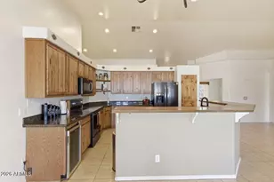 15311 S Saxon Rd, Arizona City, AZ 85123 - Photo 10