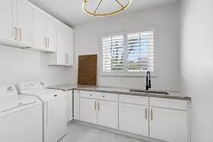700 N Dobson Rd, Chandler, AZ 85224 - Photo 30