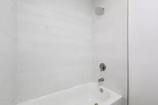 2035 S Elm St, Tempe, AZ 85282 - Photo 36
