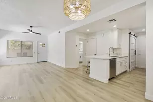 2035 S Elm St, Tempe, AZ 85282 - Photo 20