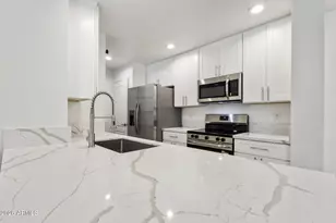 2035 S Elm St, Tempe, AZ 85282 - Photo 8
